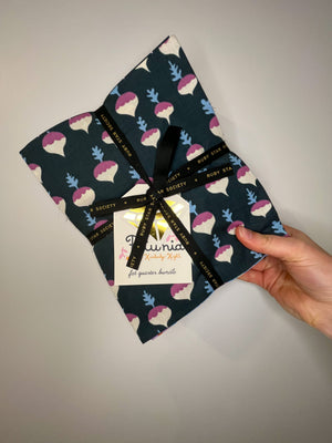 Petunia - Fat Quarter Bundle - Sew & Such & More